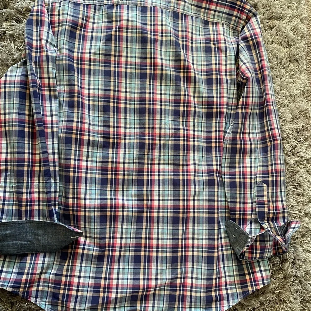Banana Republic men's plaid button down shirt size L